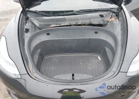 2021 Tesla Model 3 Standard Range Plus Rear-Wheel Drive from USA, damaged, VIN 5YJ3E1EA7MF930295